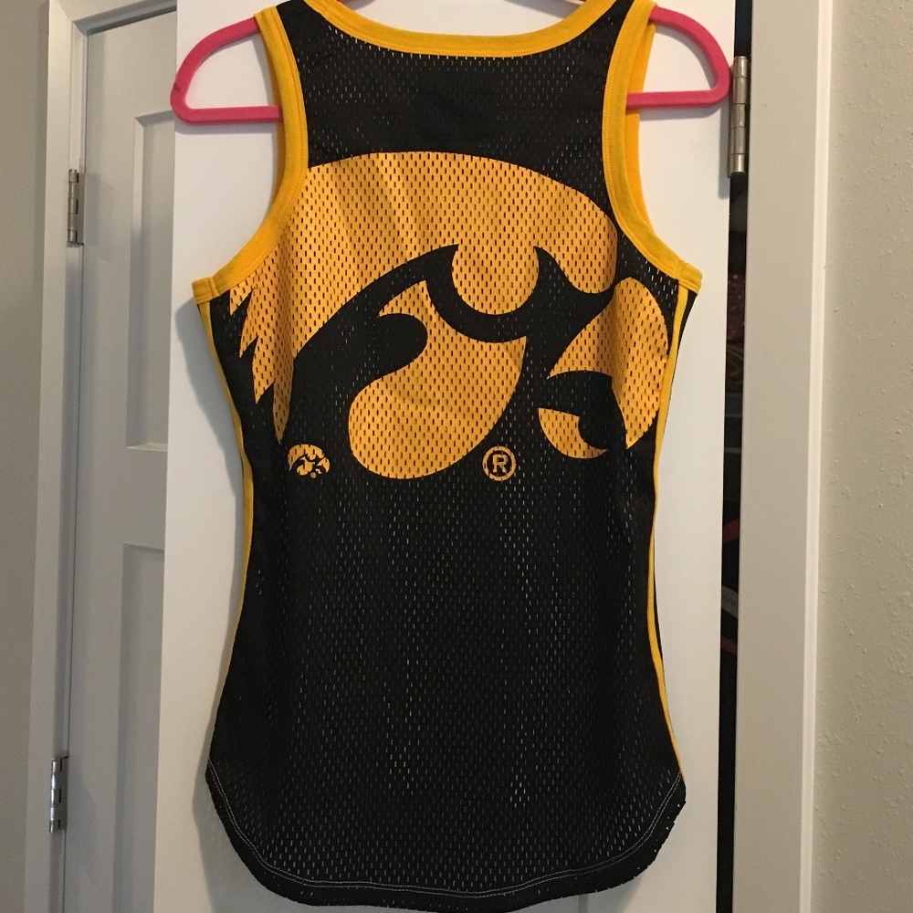 Iowa Hawkeyes Basketball Jersey - Picture 3 of 3